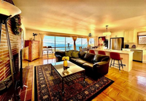 Ocean Breeze Coastal Getaway